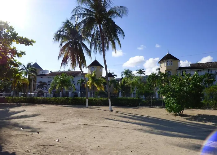 Deluxe Sandcastles 3* Ocho Rios