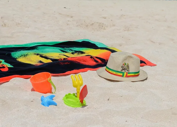 Deluxe Sandcastles Aparthotel Ocho Rios